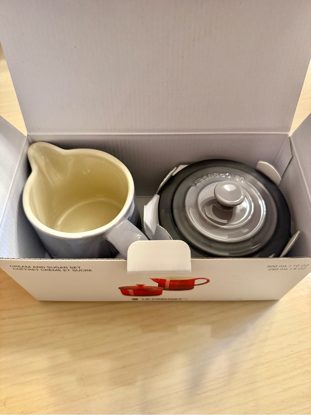 Le Creuset Sugar & Cream Set Ceramic Bake Dish - Picture 7 of 16
